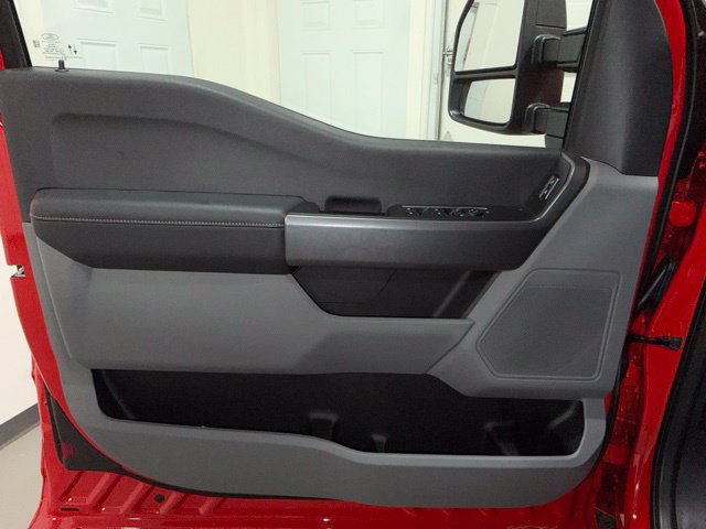 New 2027 Ford F350 XLT w/ FX4 Off-Road Package AWD/4WD image 10
