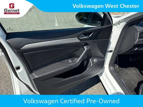 Certified 2023 Volkswagen Jetta Sport FWD image 11