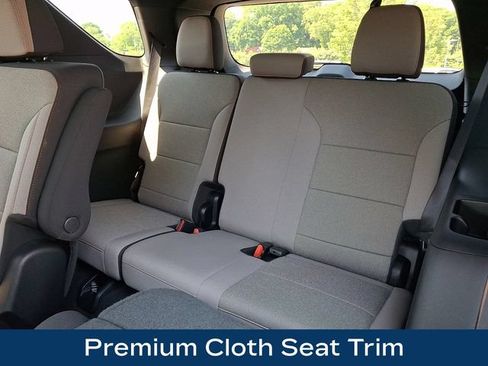 Used 2025 Chevrolet Traverse LT AWD/4WD image 20