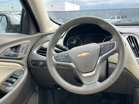 Used 2024 Chevrolet Malibu LT image 29