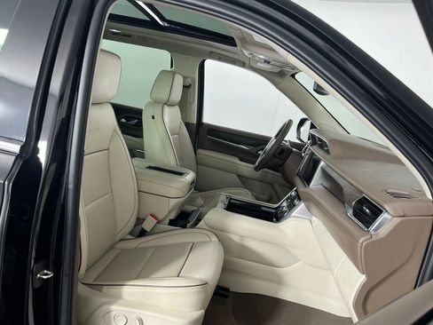 Used 2022 GMC Yukon Denali w/ Max Trailering Package image 34