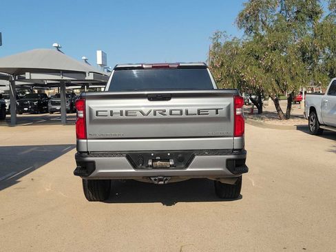 Used 2020 Chevrolet Silverado 1500 Custom w/ Custom Value Package RWD image 7