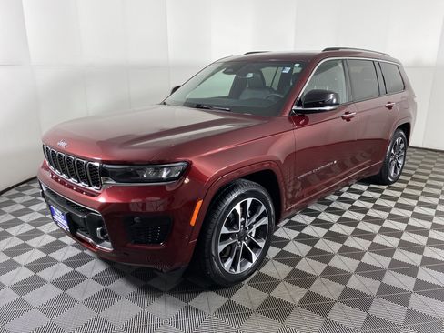 Used 2023 Jeep Grand Cherokee L Overland AWD/4WD image 12