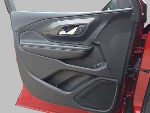 Certified 2023 GMC Terrain SLE w/ Driver Convenience Package FWD image 30
