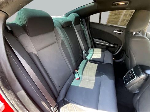Used 2022 Dodge Charger SXT RWD image 16