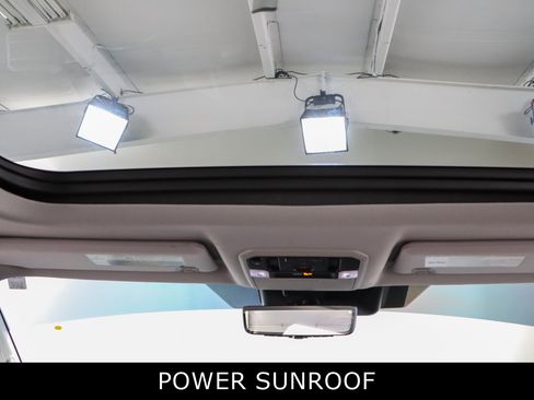 Used 2024 Toyota Tundra Limited image 21