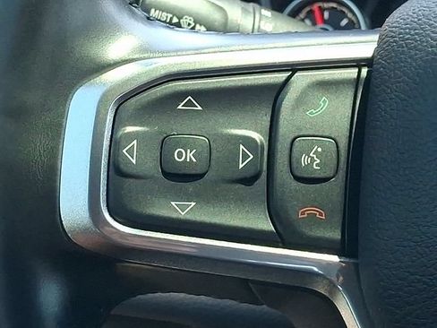 Used 2021 RAM 1500 Laramie AWD/4WD image 17