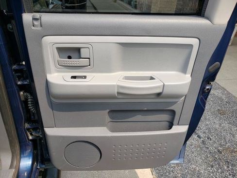Used 2007 Dodge Dakota SLT w/ Popular Equipment Group RWD image 17