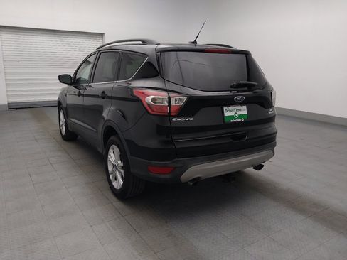 Used 2018 Ford Escape SE FWD image 5