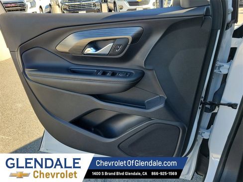 Certified 2024 GMC Terrain SLE image 36