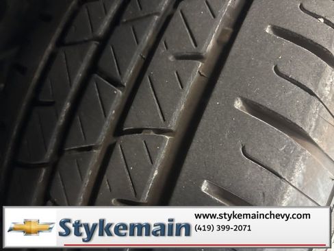 Used 2021 GMC Yukon XL SLT image 13