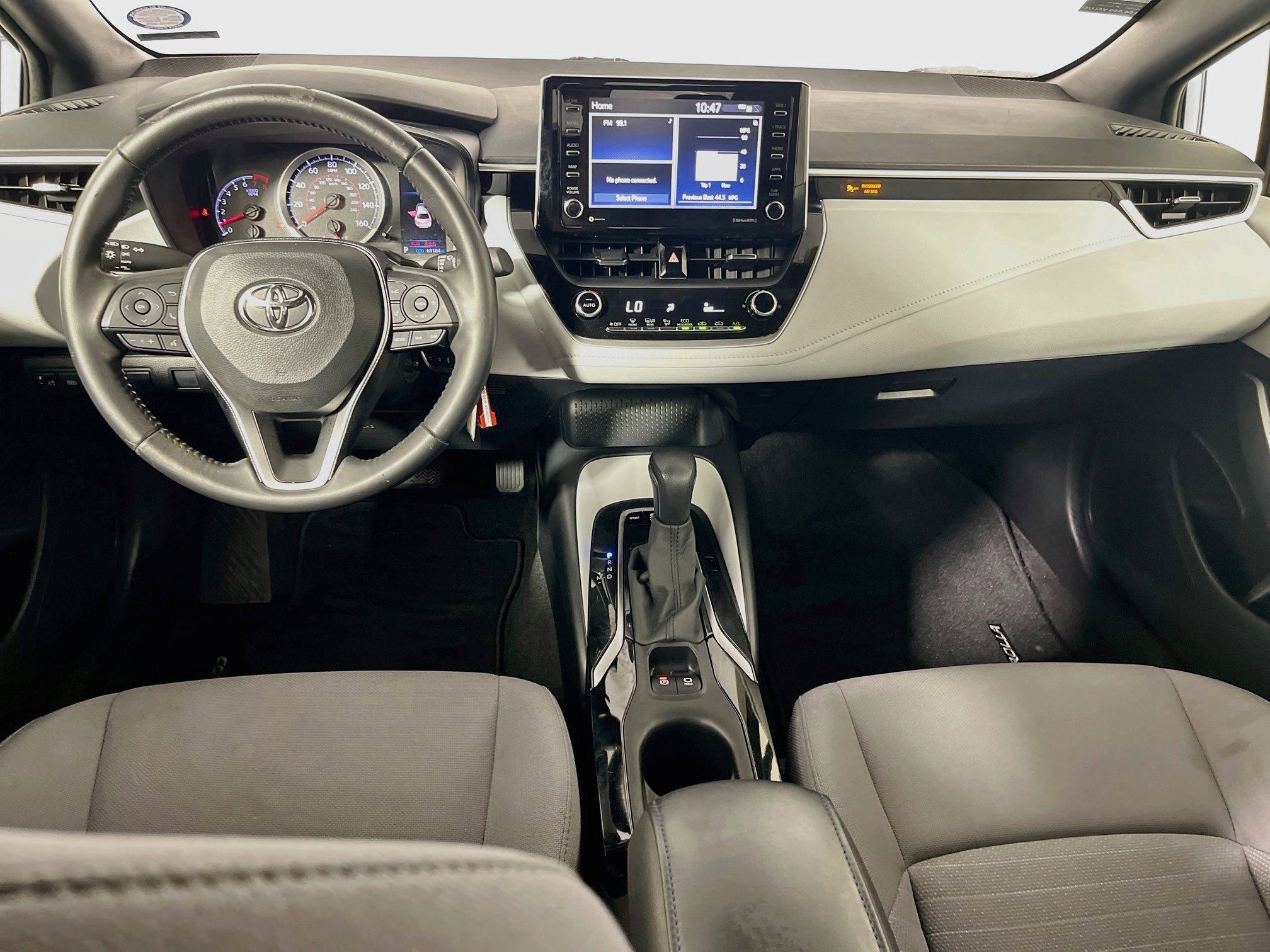 Used 2021 Toyota Corolla SE FWD image 28