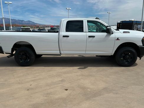 New 2026 RAM 3500 Tradesman AWD/4WD image 6