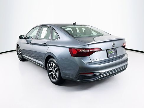 Used 2024 Volkswagen Jetta S image 5