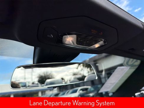 Used 2020 BMW 840i Convertible w/ M Sport Package image 22