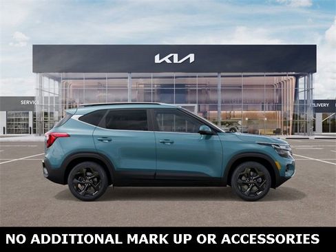 New 2026 Kia Seltos EX w/ EX Sunroof Package image 7
