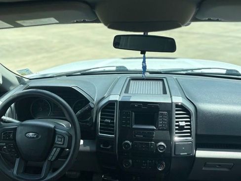 Used 2015 Ford F150 XLT RWD image 18