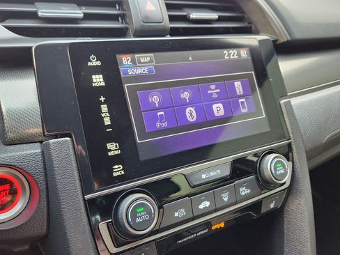 Used 2018 Honda Civic EX-L image 19