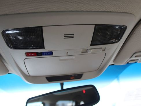 Used 2016 Subaru Outback 2.5i Limited w/ Popular Package #4 image 40