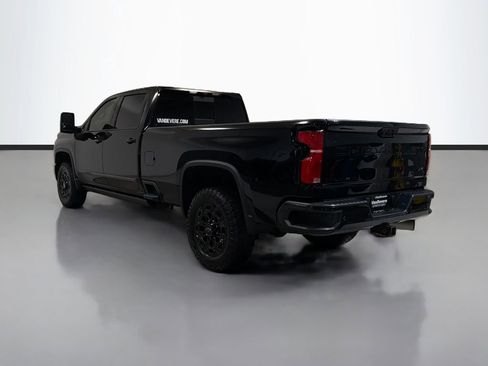 Used 2024 Chevrolet Silverado 3500 High Country w/ Midnight Edition AWD/4WD image 7