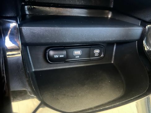 Used 2024 Kia Seltos S FWD image 57