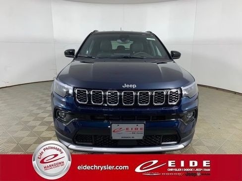 New 2026 Jeep Compass Limited AWD/4WD image 3
