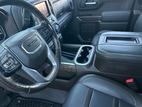 Used 2022 GMC Sierra 1500 Denali w/ Denali Reserve Package AWD/4WD image 9