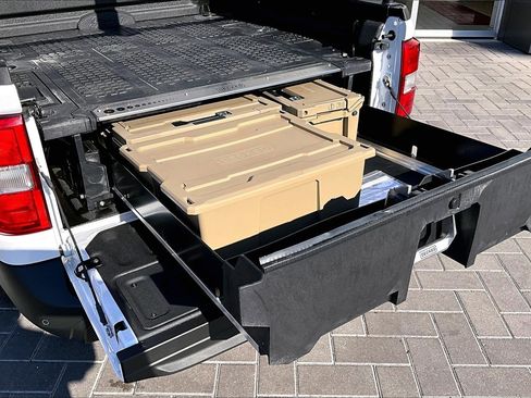 Used 2025 Ford Maverick XLT w/ Equipment Group 302A image 8