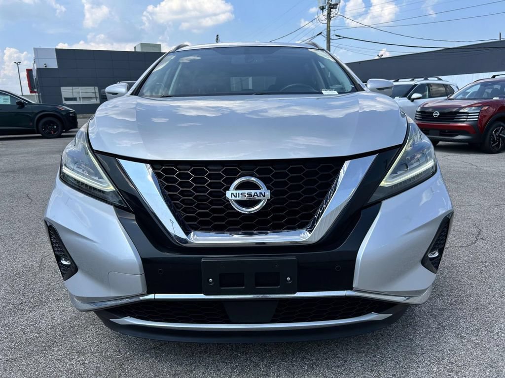 Used 2019 Nissan Murano SV w/ Premium Package AWD/4WD image 6