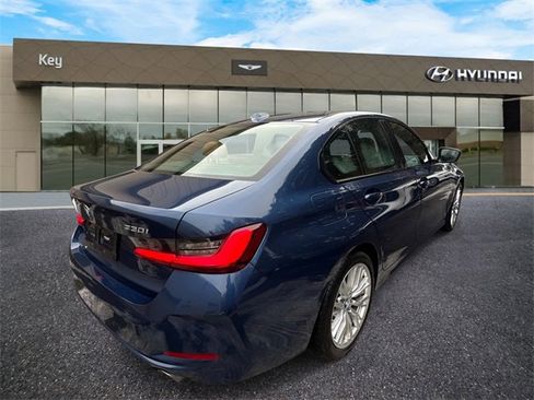 Used 2023 BMW 330i xDrive Sedan w/ Premium Package image 6