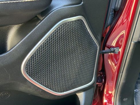 Used 2019 RAM 1500 Laramie RWD image 23