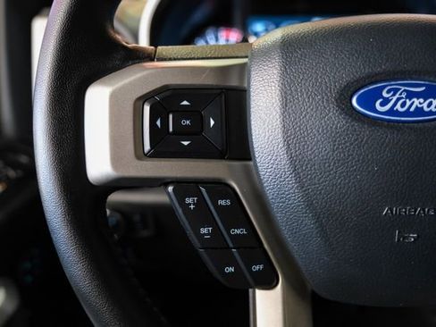 Used 2022 Ford F250 Lariat w/ Lariat Value Package image 17