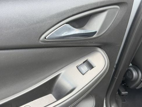 Used 2024 Buick Encore GX Sport Touring FWD image 21