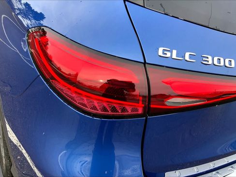 Used 2026 Mercedes-Benz GLC 300 4MATIC image 18