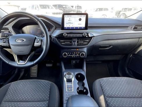 Used 2023 Ford Escape Active AWD/4WD image 15
