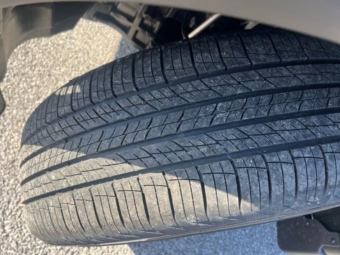 New 2026 Nissan Rogue SV image 28