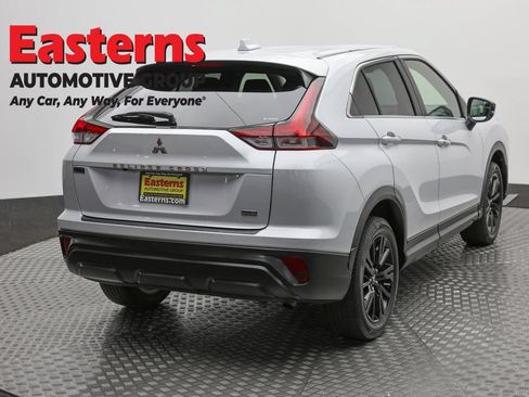 Used 2024 Mitsubishi Eclipse Cross LE AWD/4WD image 5