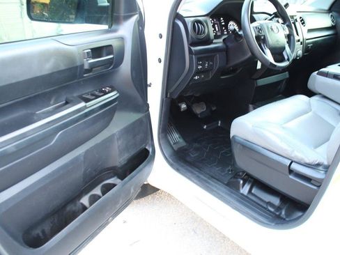 Used 2019 Toyota Tundra SR RWD image 15