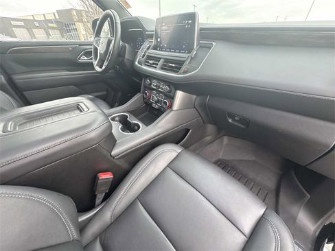 Used 2022 Chevrolet Tahoe Z71 w/ Luxury Package image 14