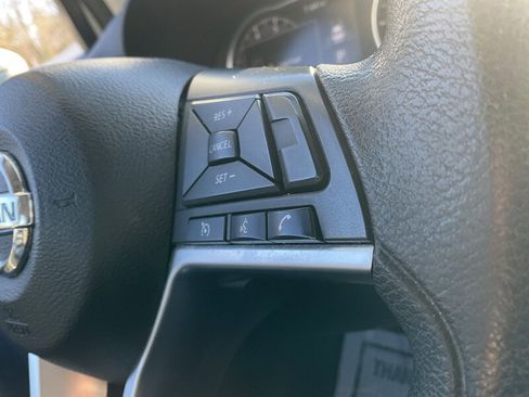 Used 2021 Nissan Versa SV image 26