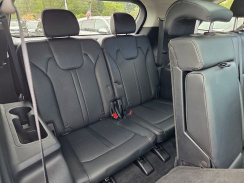 Used 2023 Kia Sorento S w/ Panoramic Sunroof Package AWD/4WD image 31