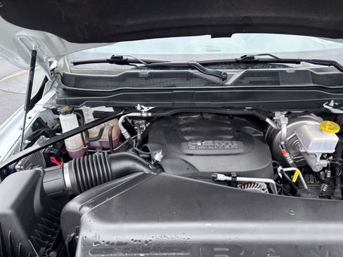 Used 2024 RAM 2500 Big Horn w/ Bed Utility Group image 29