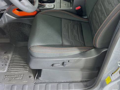 New 2026 Nissan Frontier PRO-4X w/ Pro-4x Convenience Package AWD/4WD image 4
