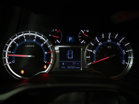 Used 2016 Toyota 4Runner Limited AWD/4WD image 17