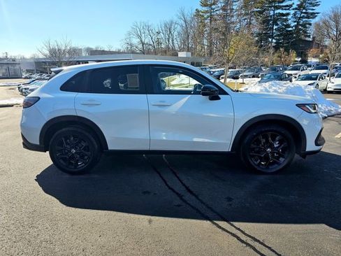 Used 2023 Honda HR-V Sport image 8