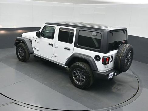 New 2026 Jeep Wrangler Unlimited Sport w/ Convenience Group image 33