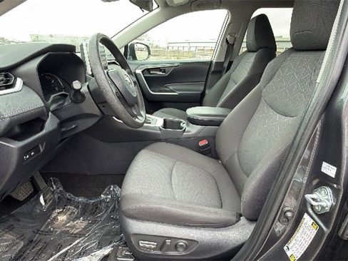 Certified 2024 Toyota RAV4 XLE image 16