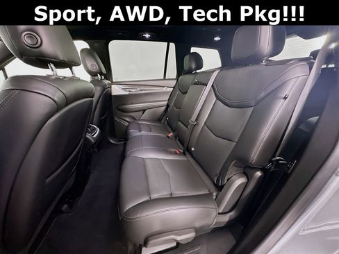 Used 2024 Cadillac XT6 Sport image 27