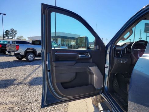 New 2026 GMC Sierra 3500 Denali w/ Denali Reserve Package image 11