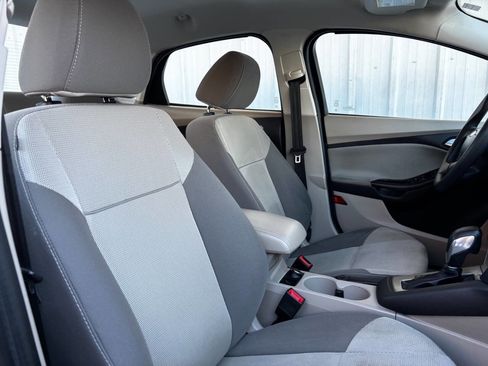 Used 2014 Ford Focus SE image 20